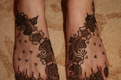 Mehndi designs for feet