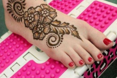 Mehndi designs for feet