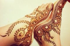 Mehndi designs for feet