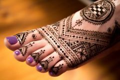 Mehndi designs for feet