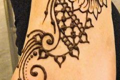 Mehndi designs for feet