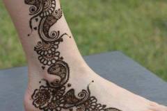 Mehndi designs for feet