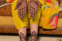 Mehndi designs for feet