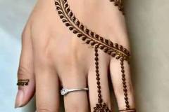 Simpe Mehndi designs