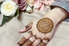 Simpe Mehndi designs