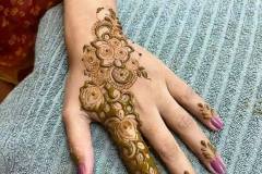 Simpe Mehndi designs